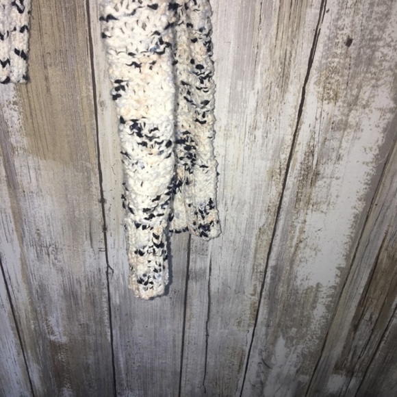 A New Day Cookies & Cream Sweater - Picture 3 of 5